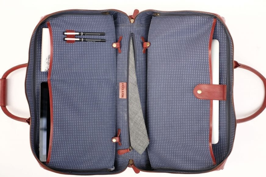 Wool & Oak Announce Duffle Suitcase Kickstarter