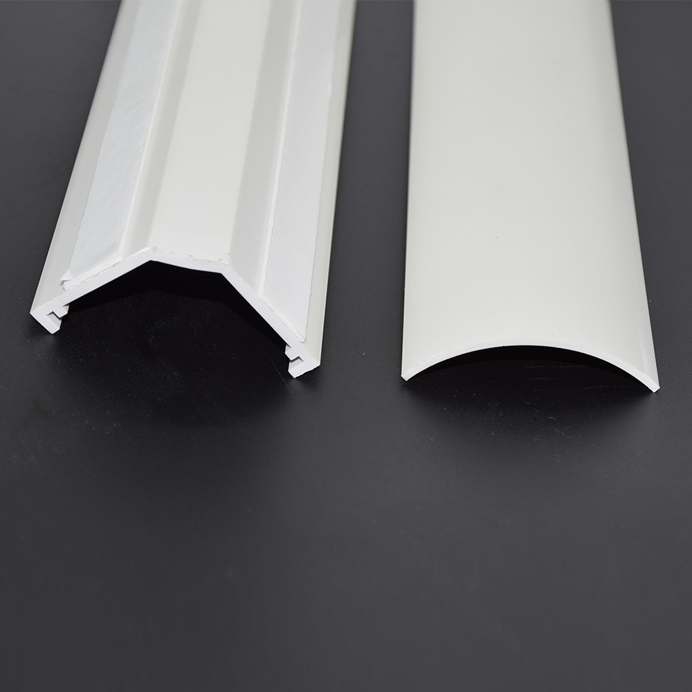 5Ft Medium Corner Duct Cable Raceway White (W56 x H32mm) Bestlink Netware