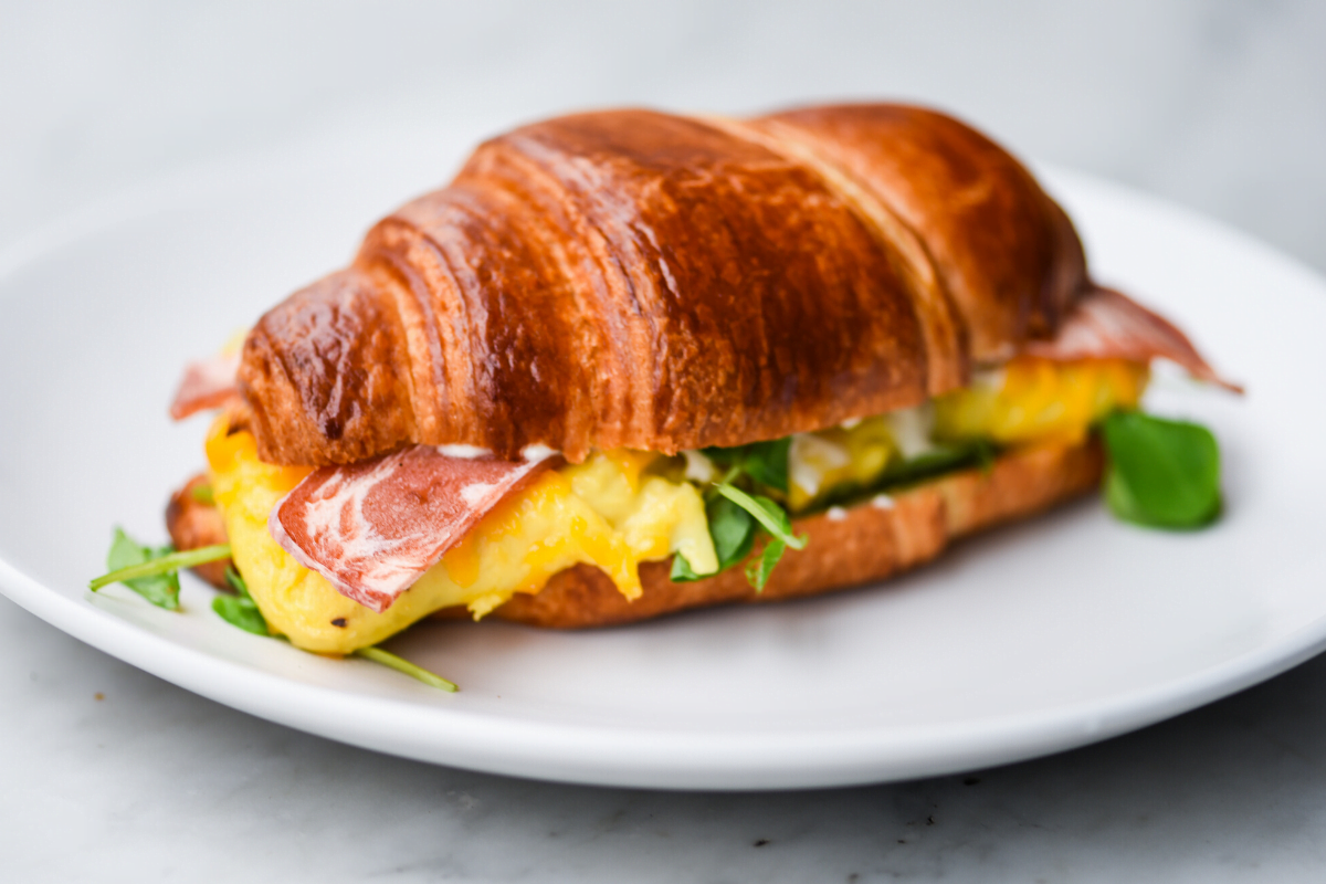 The Vegan Café of Our Dreams Just Opened in Brooklyn, New York Best