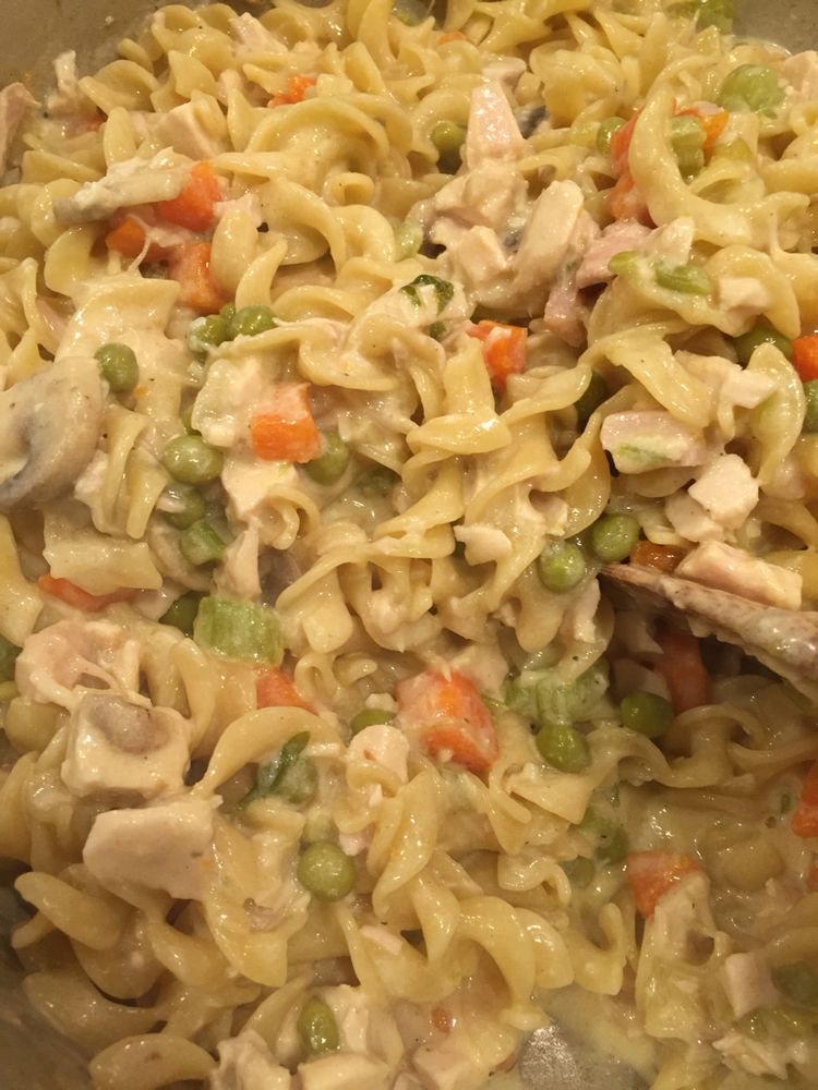 Chicken Pot Pie Noodle Skillet Page 2 BestQuickRecipes