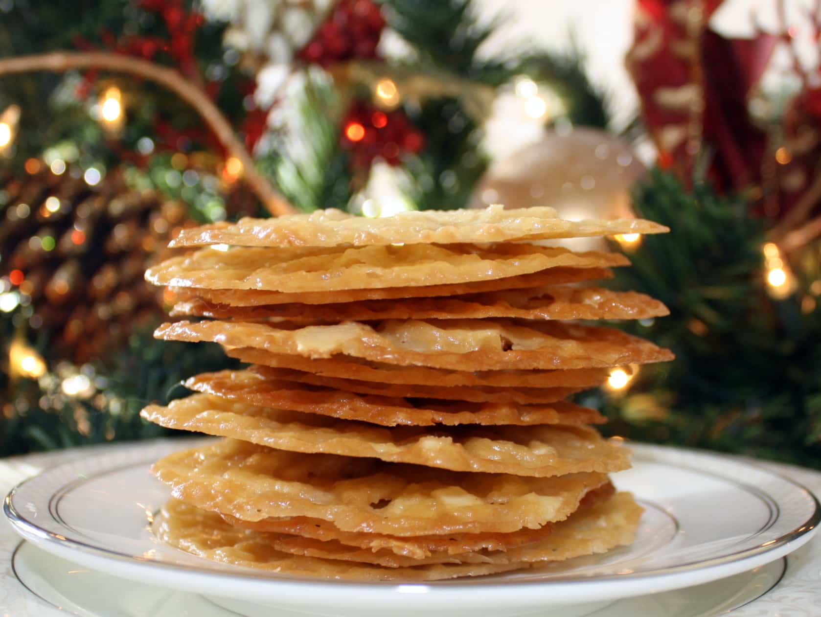 Almond Lace Cookies BestRecipes.co