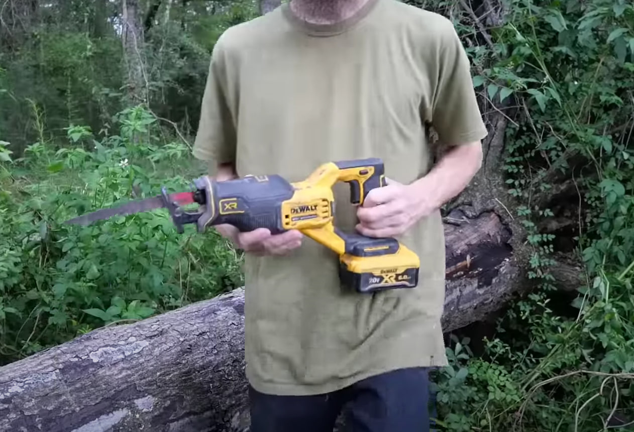 What Blade To Cut Roots A Guide To The Best Tools Best Saw Guidee
