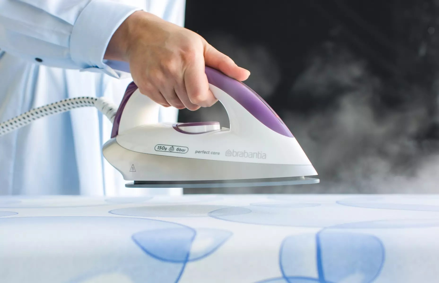 Best Small Steam Iron 2023 Buying Guide and Review Price Specs
