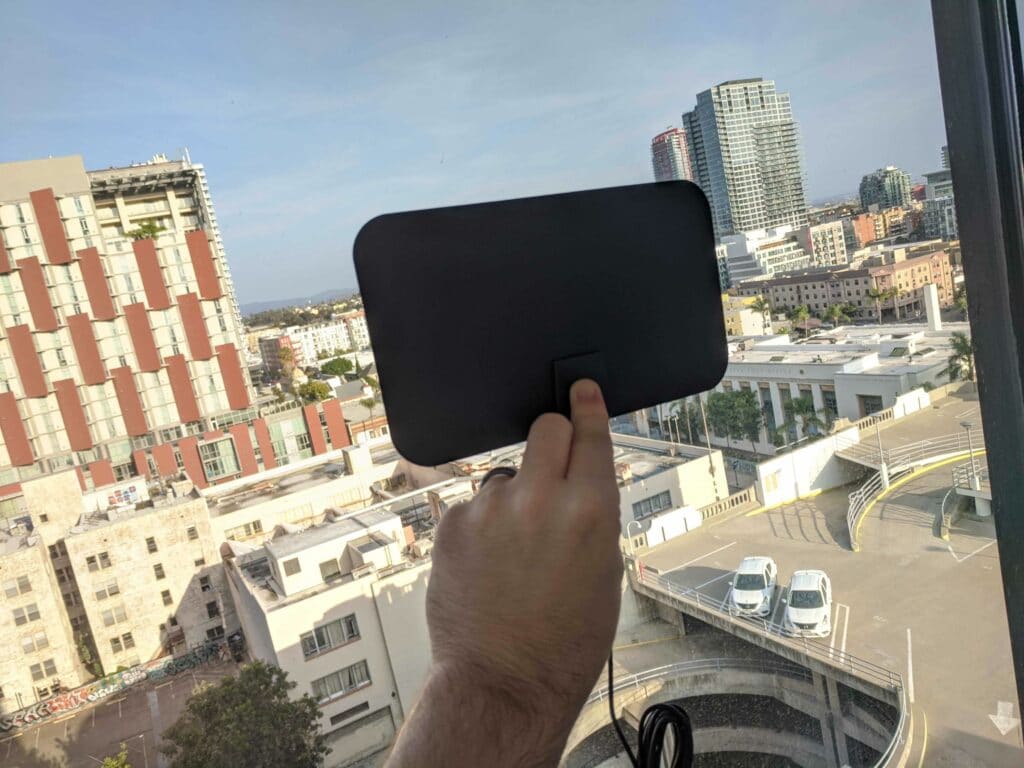 Novawave Review: Is It the Best Digital Indoor Antenna? – Best TV