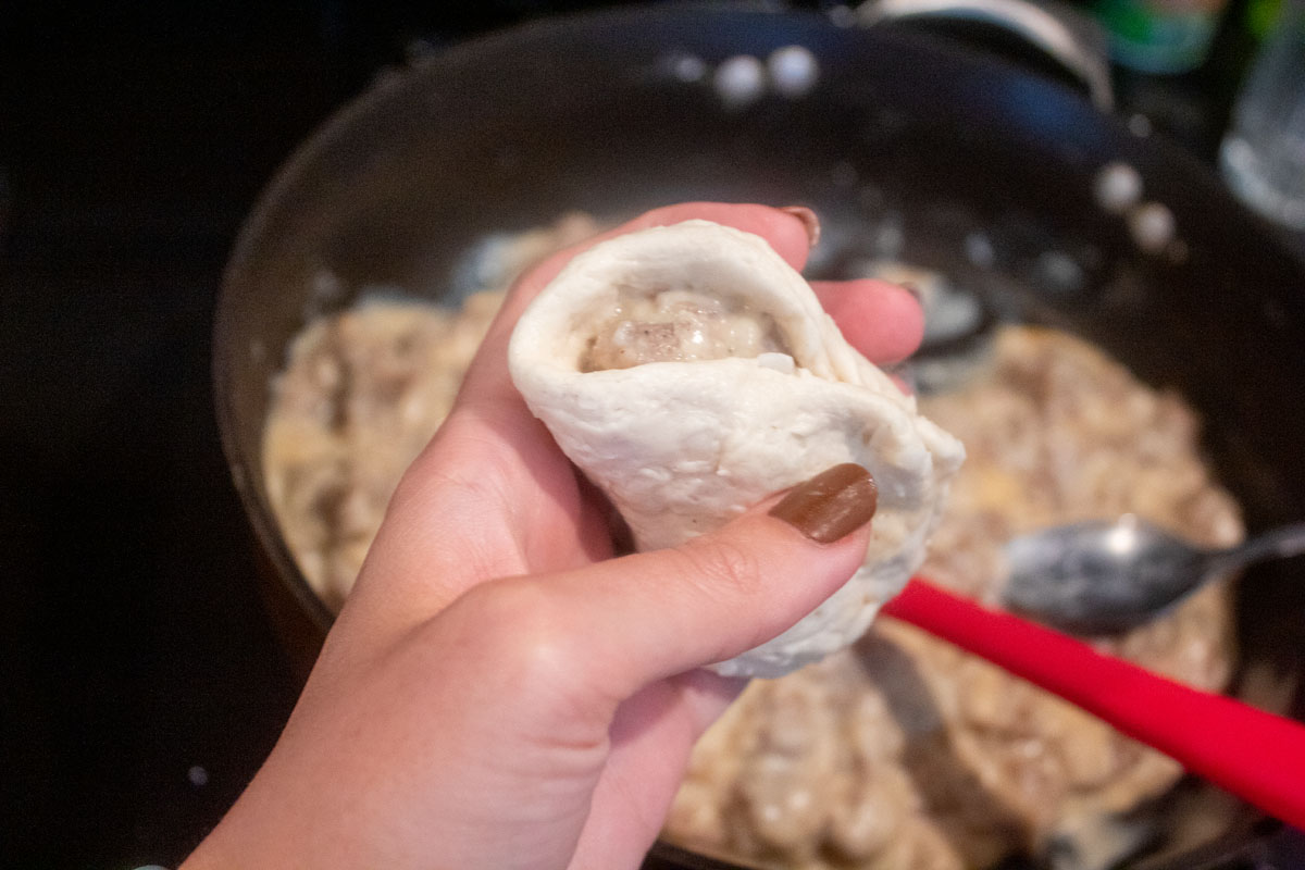 Biscuit And Gravy Bombs at Kathleen Sullivan blog