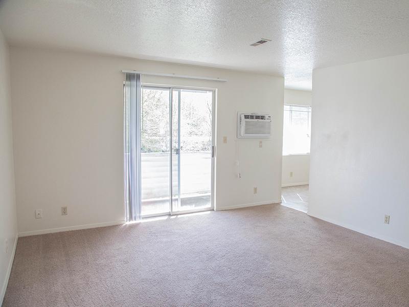 Parkway Commons Affordable Apartments in Murray, UT