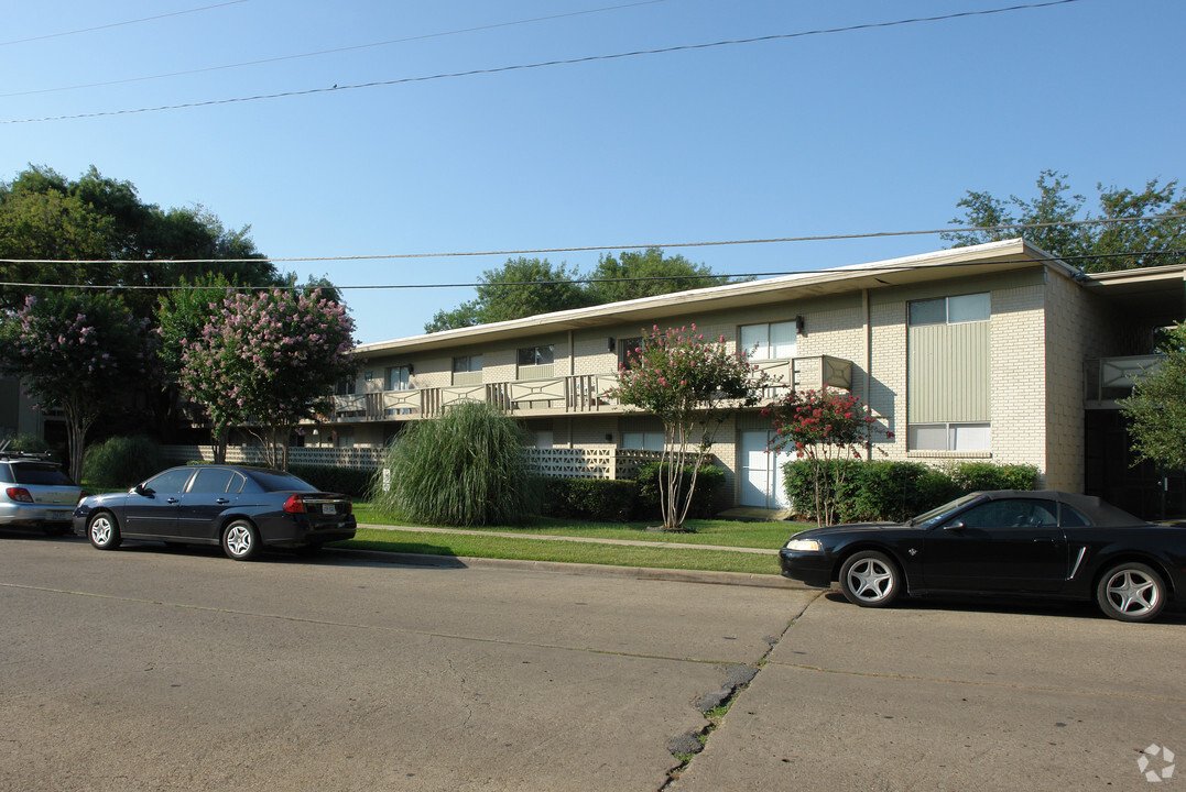 Fairfax Apartments Apartment and Community Gallery