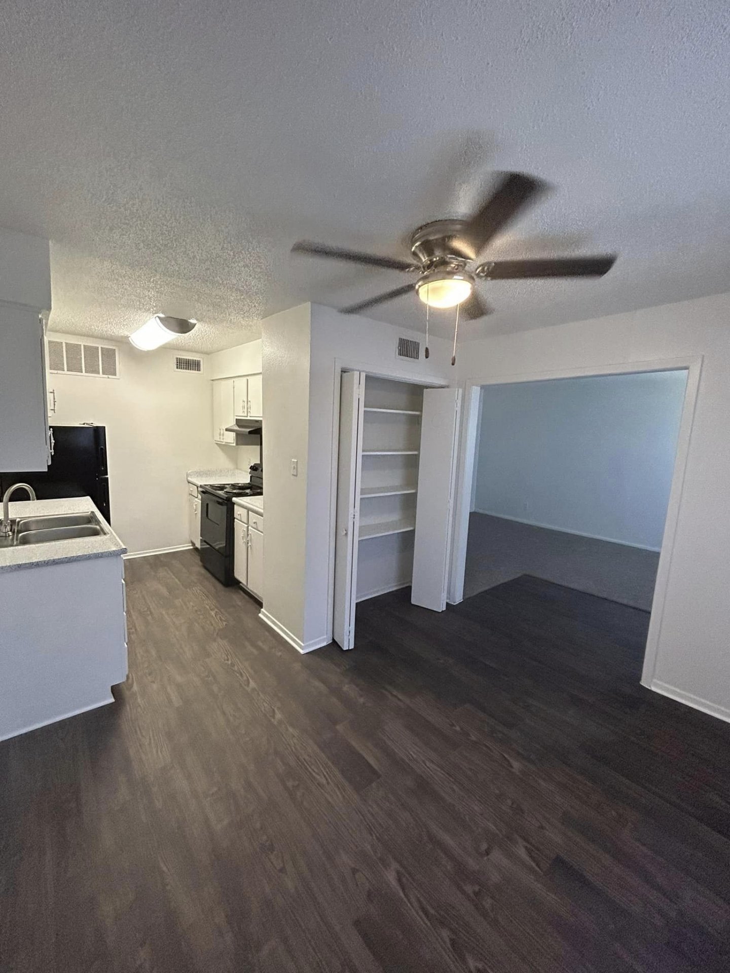 Prestonwood Apartments