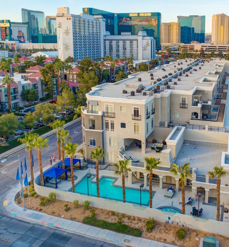 The Onyx Apartments in Las Vegas, NV