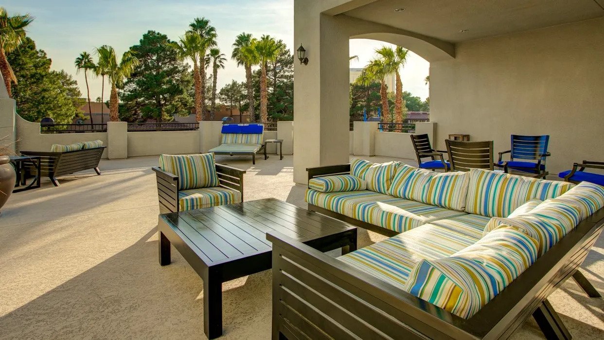 The Onyx Apartments in Las Vegas, NV