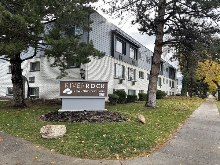 Photos Mooney At River Rock Apartments For Rent In Salt Lake City