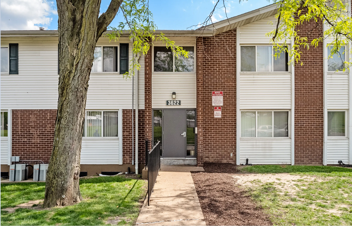 Ridge Crest Affordable Apartments in St. Louis, Missouri