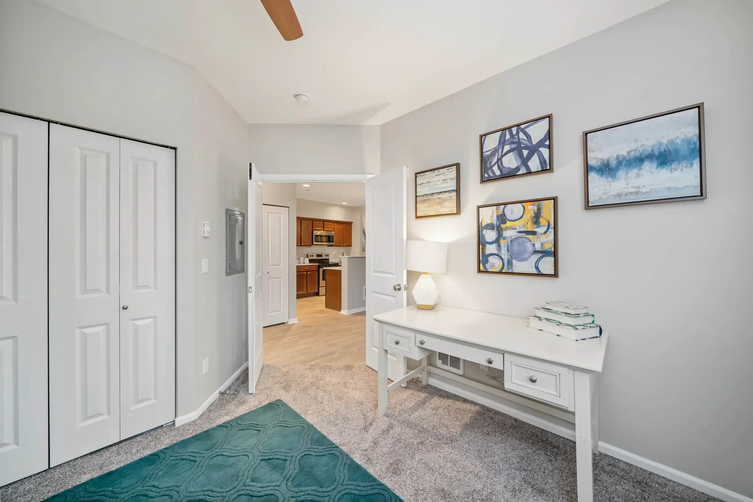 Apartments Photo Gallery The Outlook Apartments