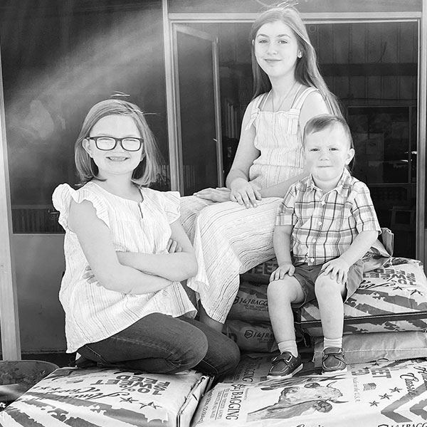 J&J Bagging Farm Supply Partner