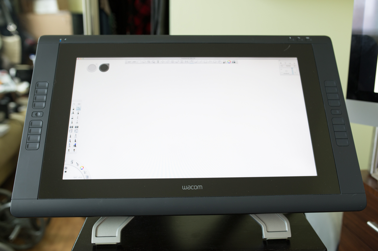 Wacom New Cintiq 2023 Wacom Cintiq 22Hd Vs. Modbook Pro: Screen Real Estate Takes On Portability For The Digital Artist | Techcrunch