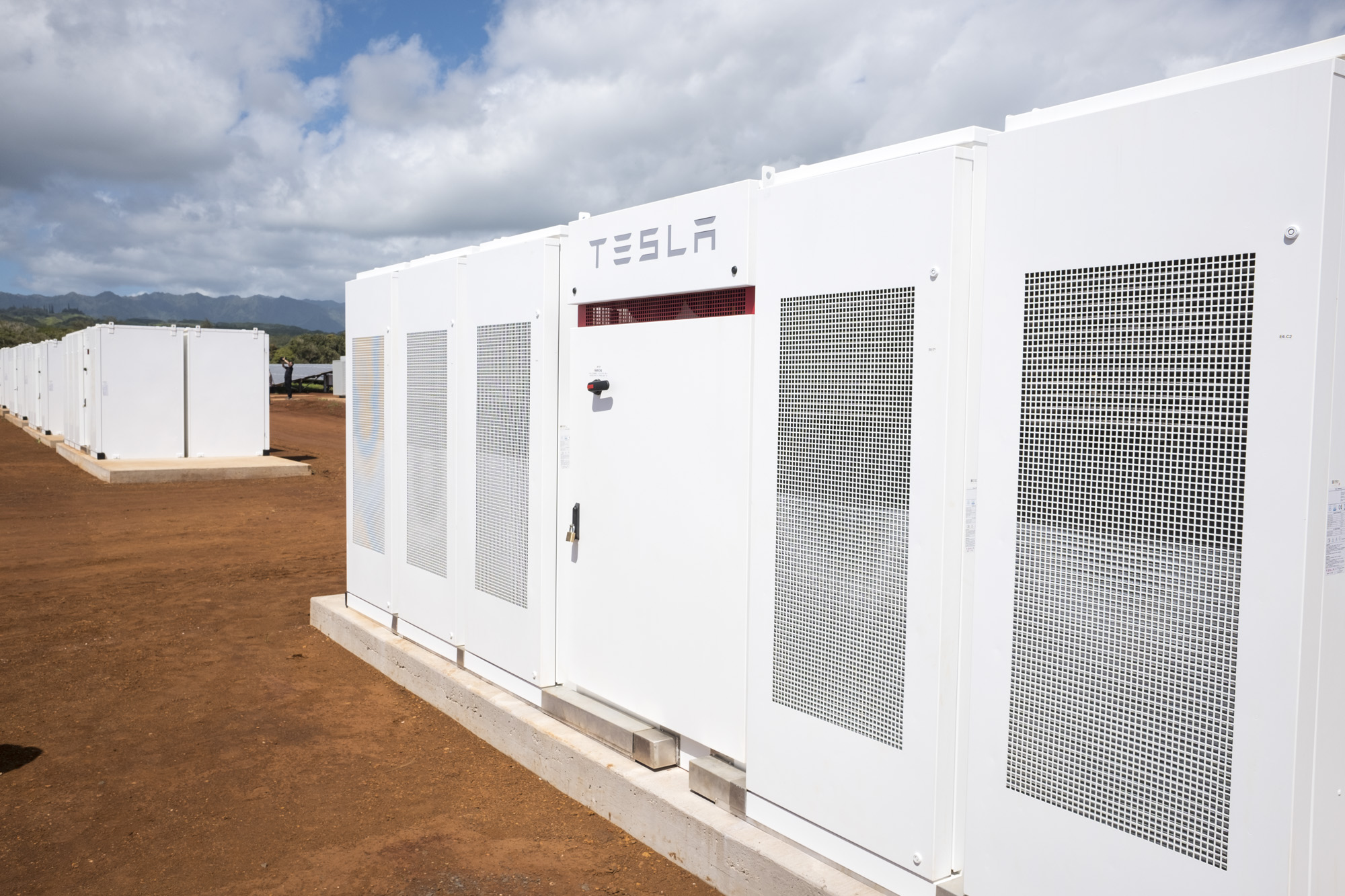 Tesla's Kauai solar storage facility offers a glimpse of the company's