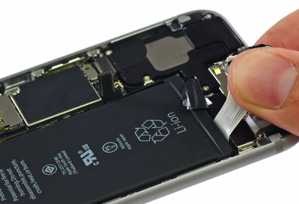 iPhone 6 and 6 Plus teardowns reveal internal details