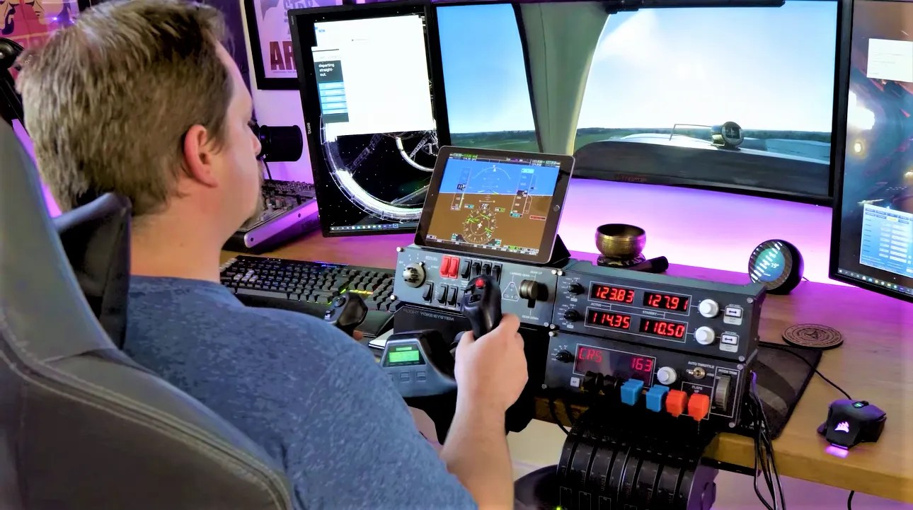5 Best Flight Simulator Controls for PC, Xbox, PS4 & PS5