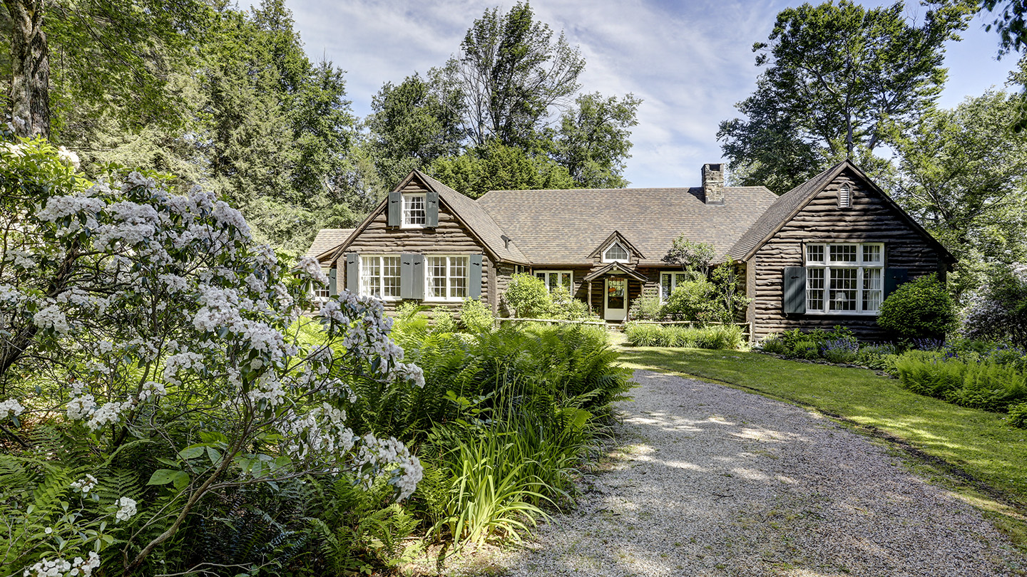 Camp on Doolittle Betsy Little Real Estate, LLC