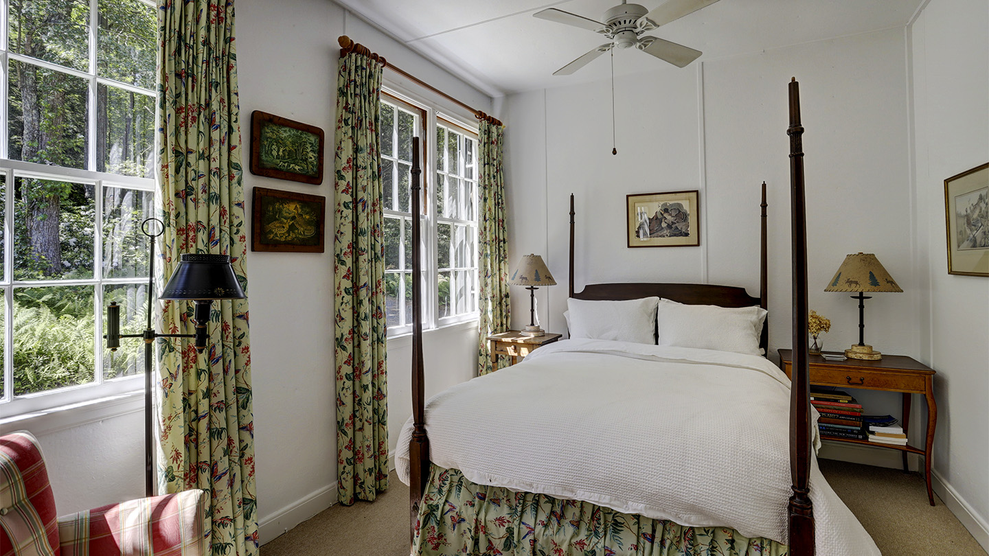 Camp on Doolittle Betsy Little Real Estate, LLC