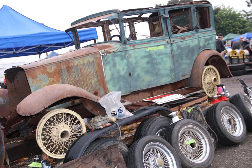 The Roseburg Meet & ShownShine Better Car Shows