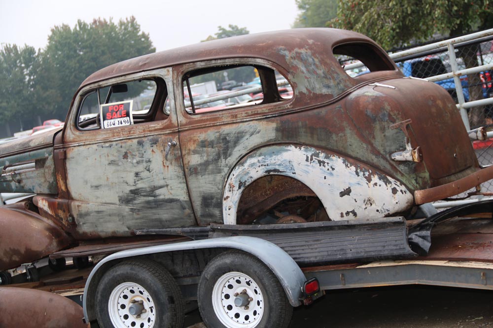 The Roseburg Meet & ShownShine Better Car Shows