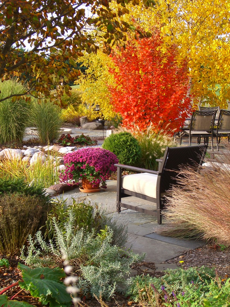 Fall DIY Easy Outdoor Furniture You Can Build Yourself