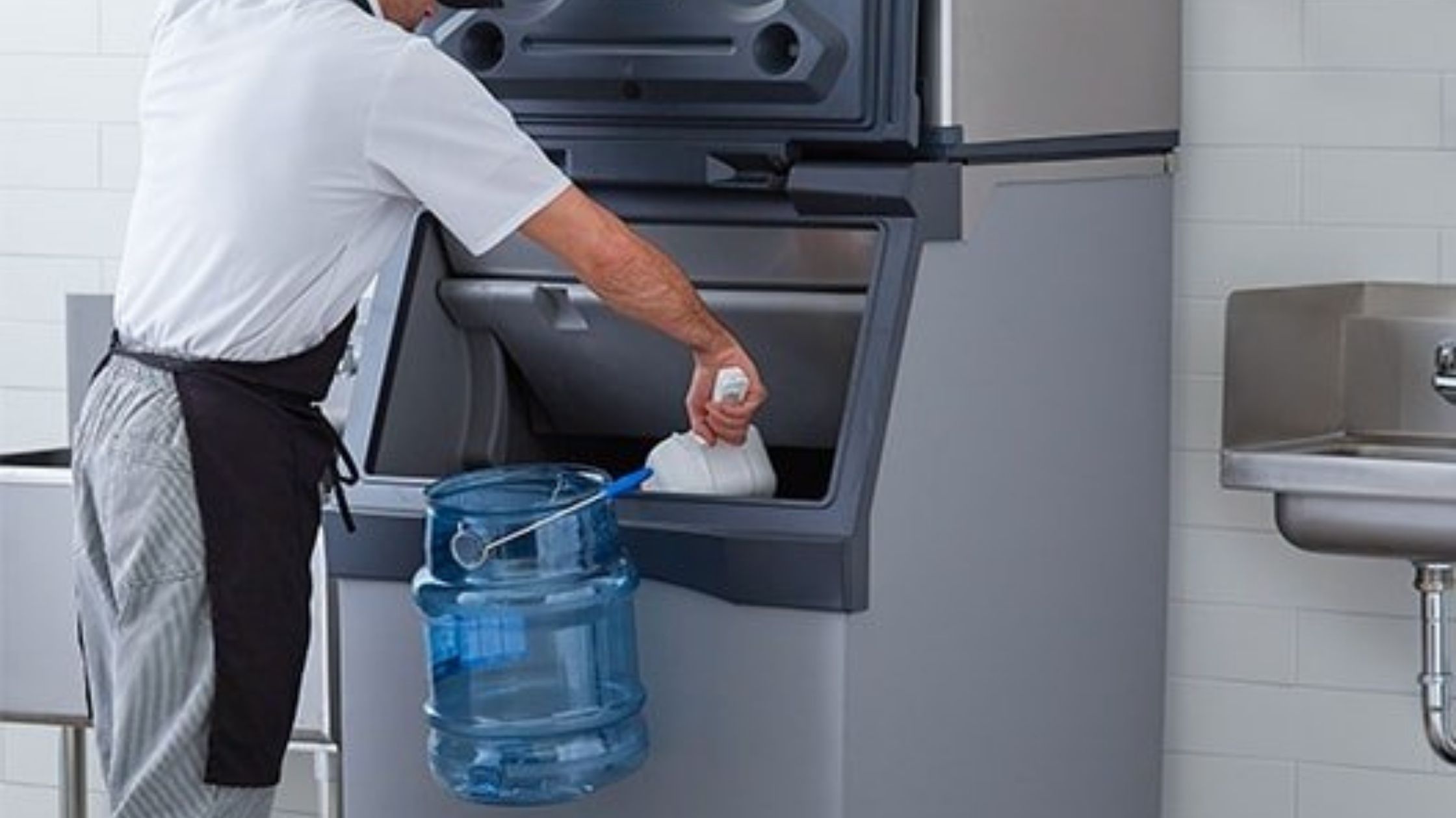How to Clean a Commercial Ice Maker