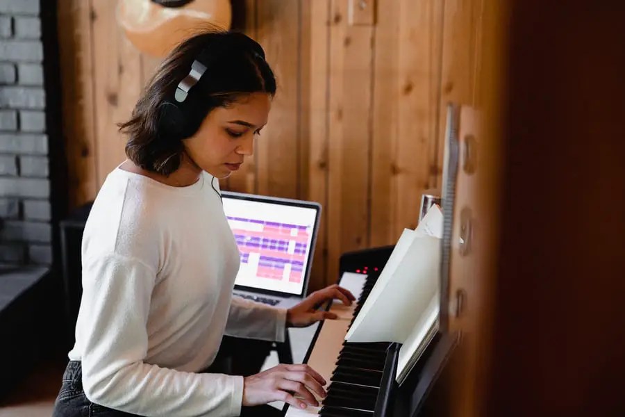 How Much Do Songwriters Make? Better Songs