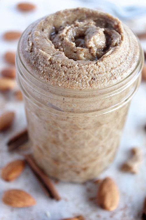 Healthy, Homemade Pumpkin Spiced Almond Butter {Vegan, Gluten Free