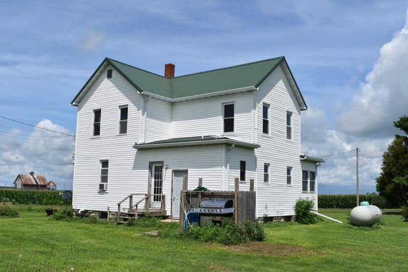 Live In the Country Without Breaking the Bank! Mahaffey/Betts Realty