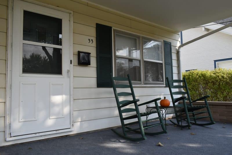 Terrific amenities inside and out! Mahaffey/Betts Realty