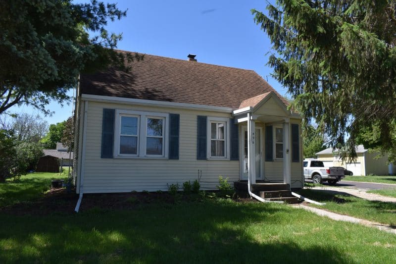 Cute, Cozy & Well Kept! Mahaffey/Betts Realty