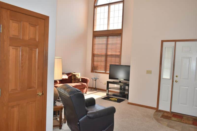 Terrific Two Bedroom Townhouse! Mahaffey/Betts Realty