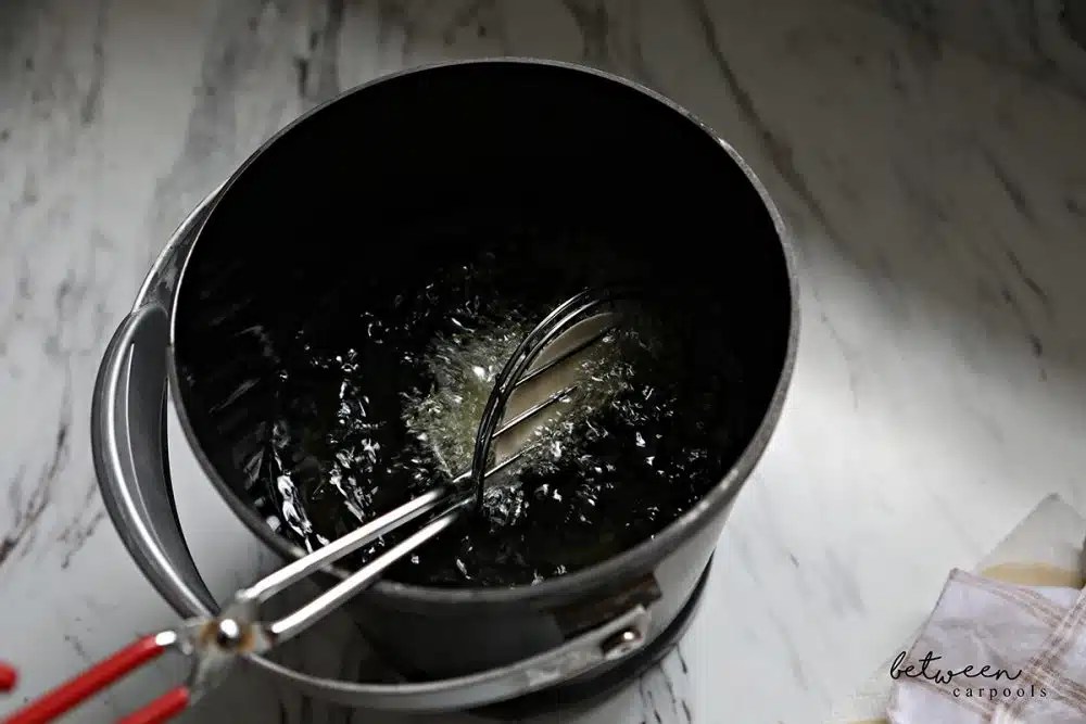 DIY How to Fry Perfect Taco Shells in Minutes Between Carpools