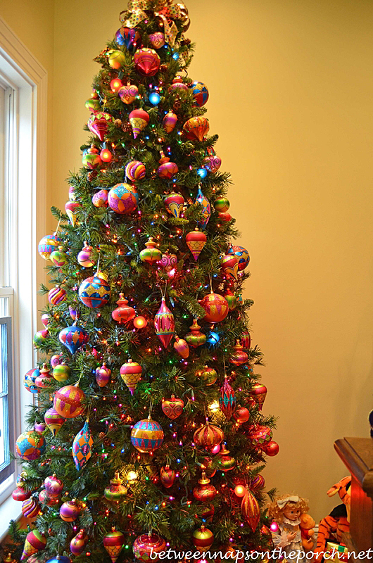 When Does Faniell Hall Light The Christmas Tree 2024 Theme Kitchen Decorated for Christmas with Peppermint Candy, Gingerbread and