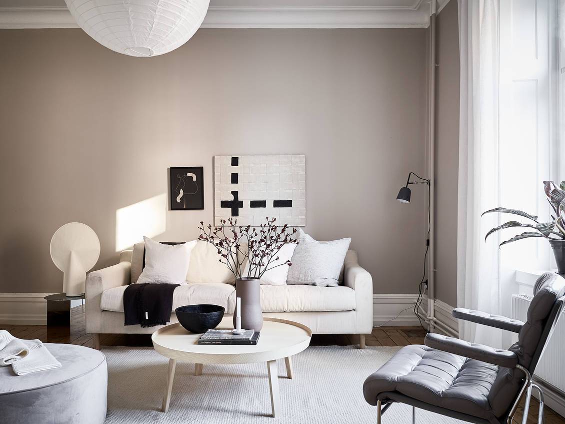 Warm Beige Tones and Strong Black Accents Beut Blog