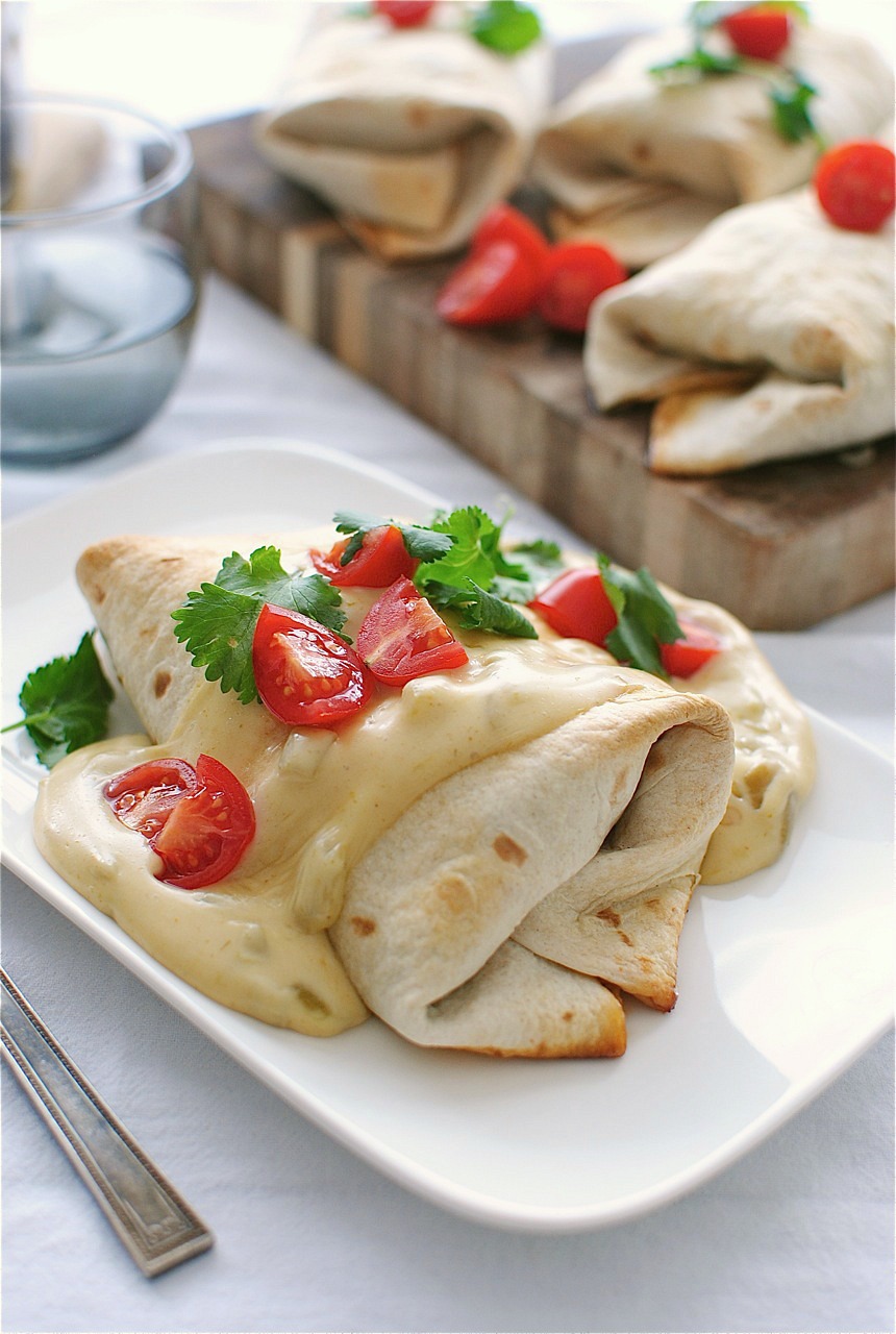 chicken chimichanga recipe with cheese sauce