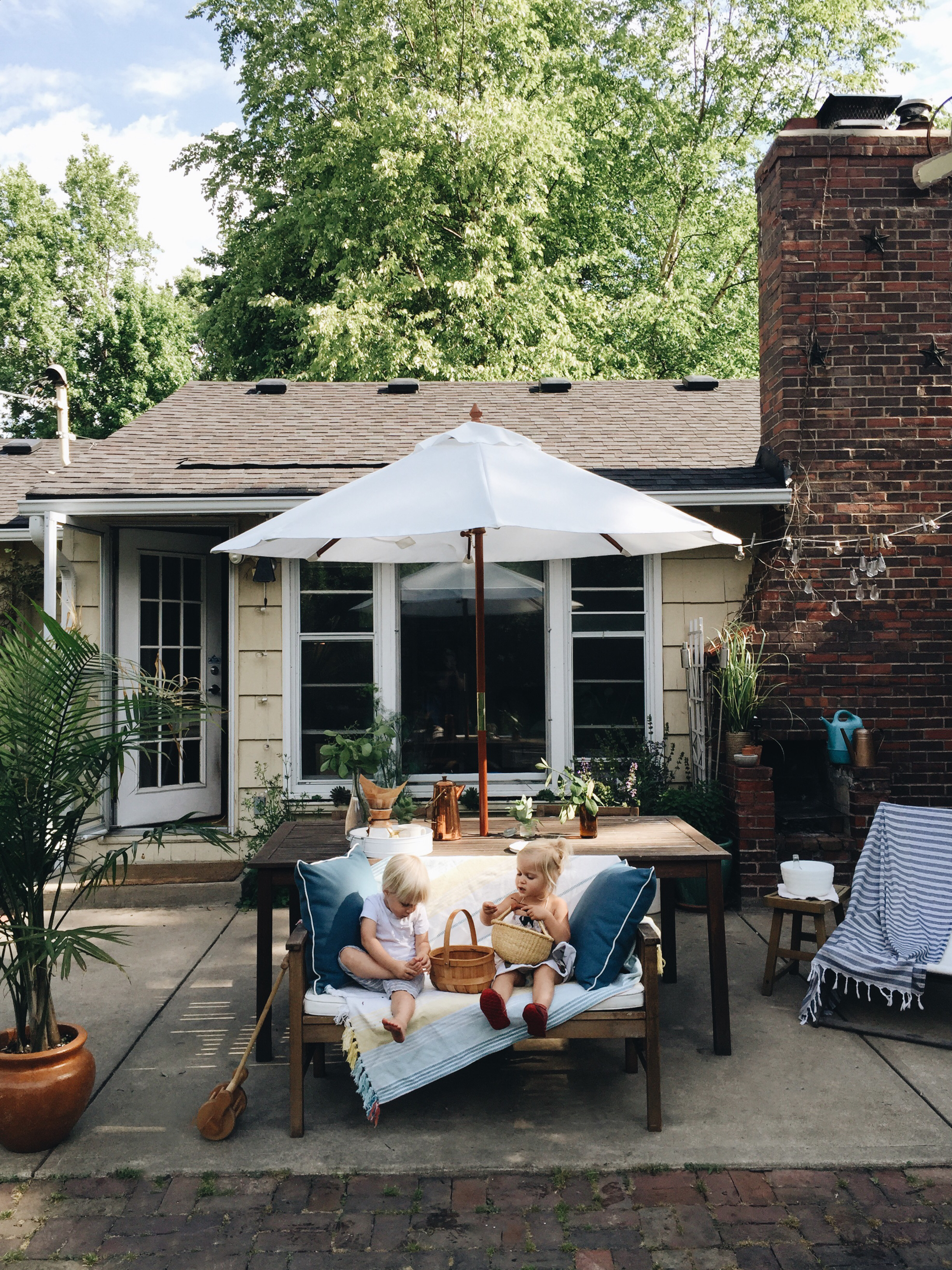Patio Livin'. Plus a Discount! Bev Cooks