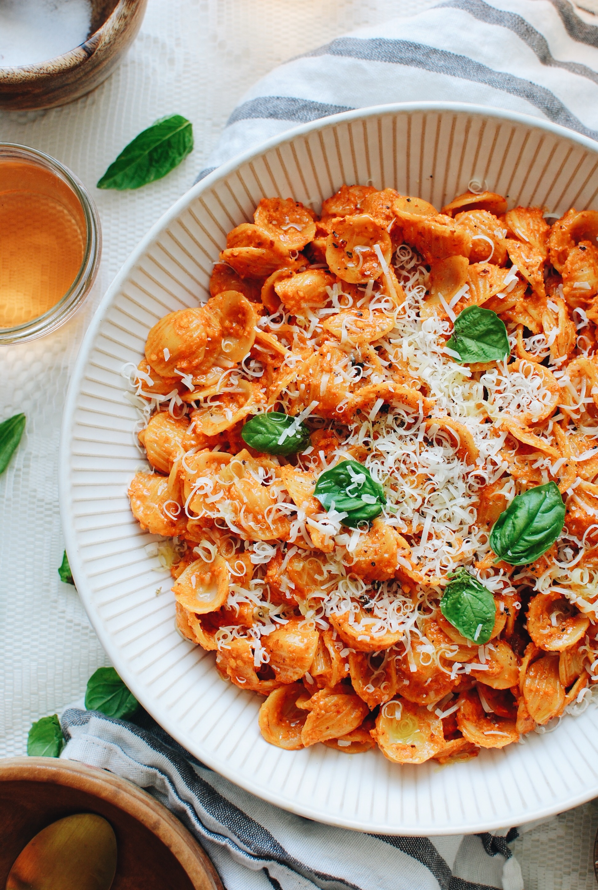 Roasted Red Pepper Pesto Pasta Bev Cooks