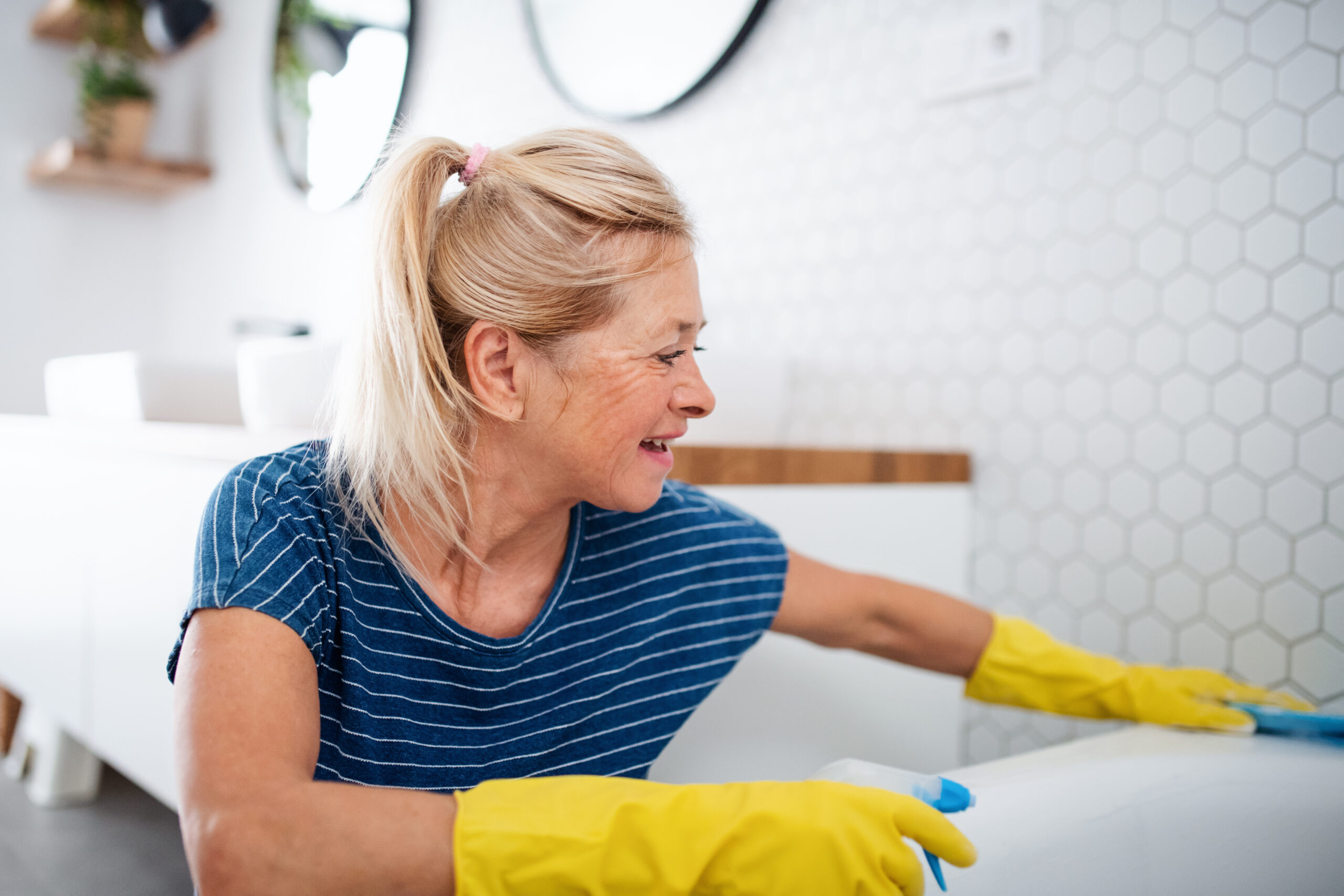 Best Bathroom Cleaning Strategies for Seniors Beverly's Daughter