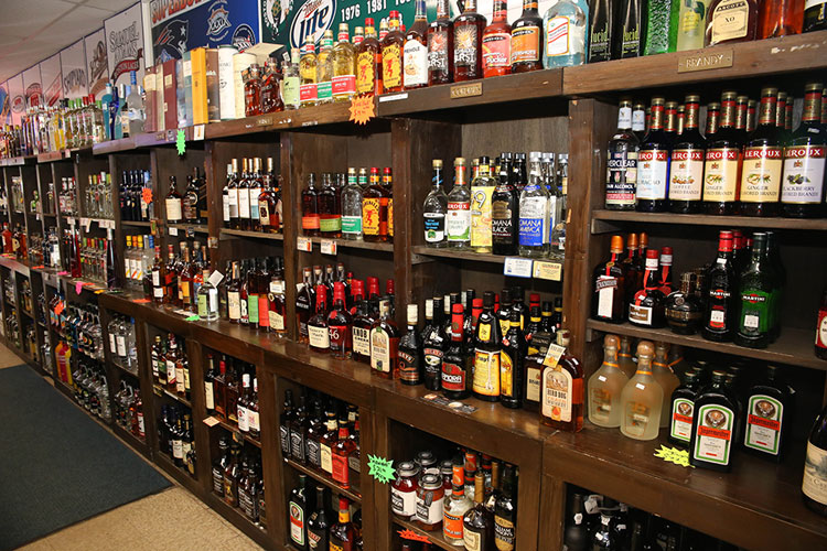 Beverly Shop n Go Liquor Store, Package Store, Convenience Store