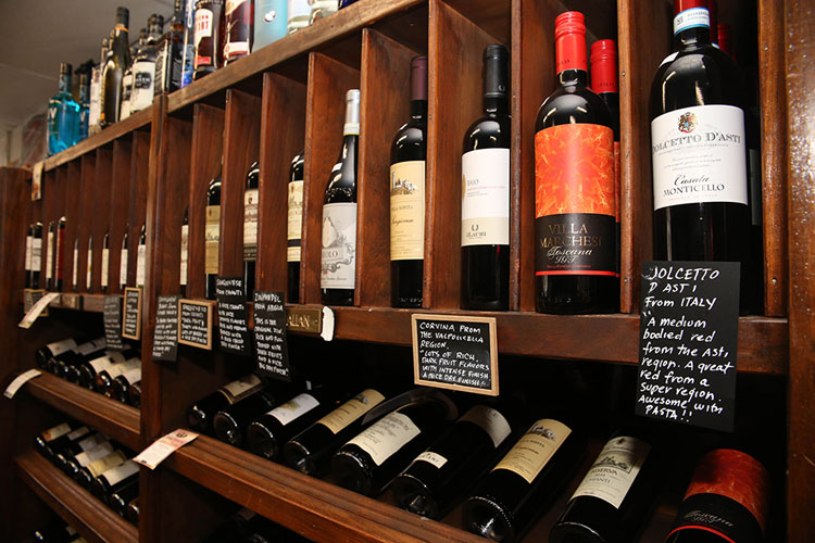 Beverly Shop n Go Liquor Store, Package Store, Convenience Store