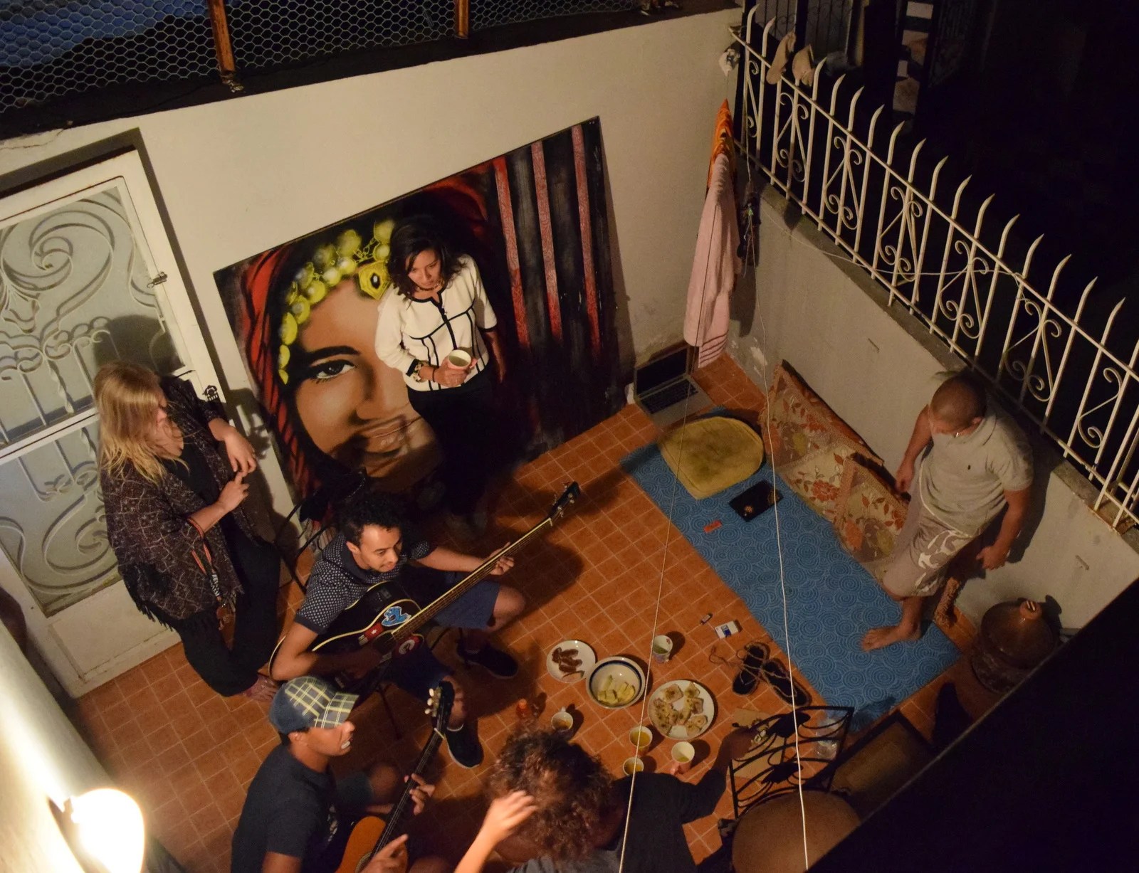 What is the cost of living in Morocco? Transport, average salavy, rent