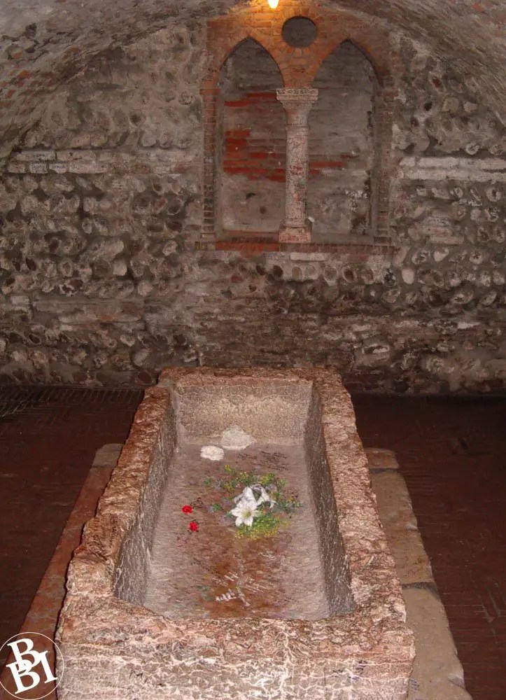 Searching For Romeo And Juliet In Verona