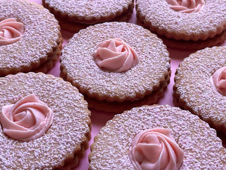 ALMONDCRANBERRY SANDWICH COOKIES Bewitching Kitchen