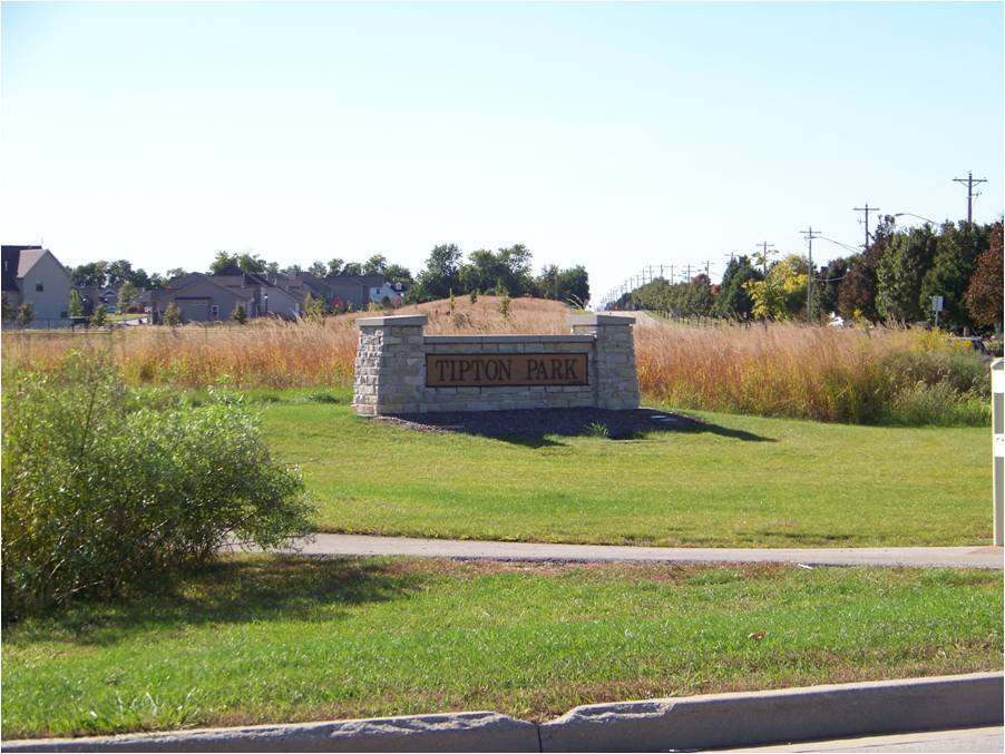 Tipton Park Bloomington, IL 400,000 CY Beyers Construction