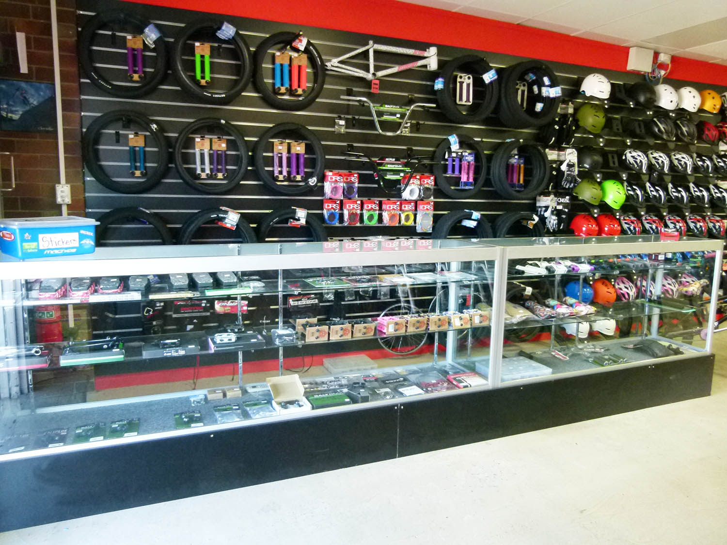 Bicycle Centre Townsville Est 30 years » Beyond 2000 Business Sales