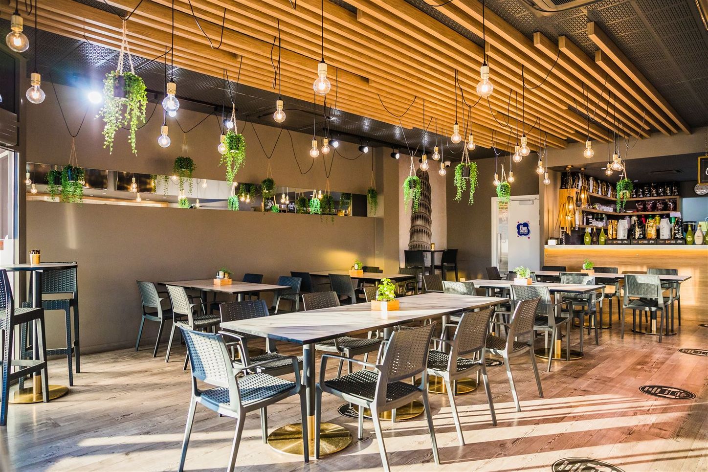 Dal Santo’s Deli & Cafe Ayr » Beyond 2000 Business Sales