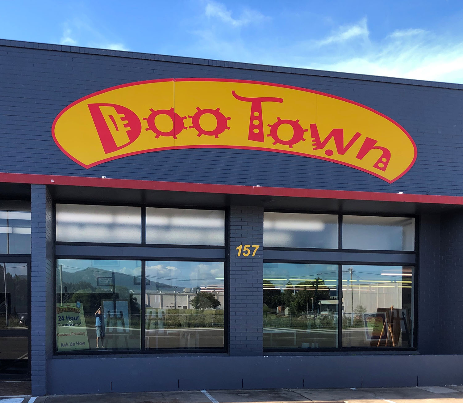 Doo Town Art & Framing Townsville » Beyond 2000 Business Sales